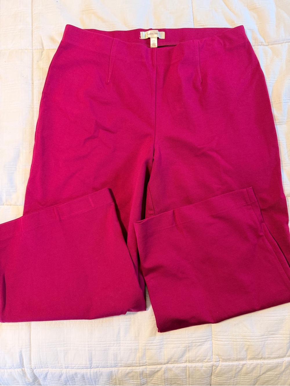 Wide-Leg Pants in Bright Fuchsia